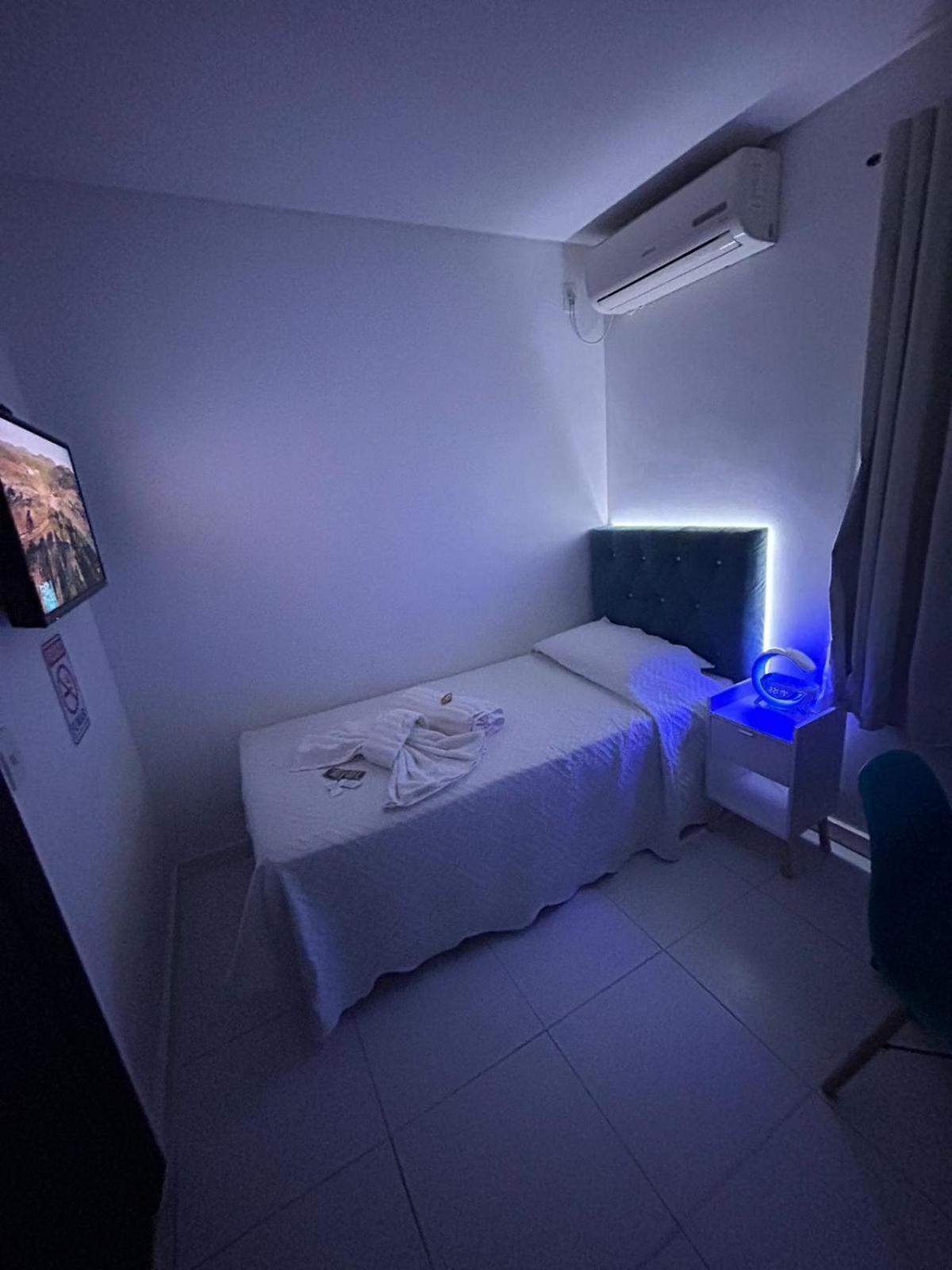 55 Smart Hotel Жоїнвіль Екстер'єр фото