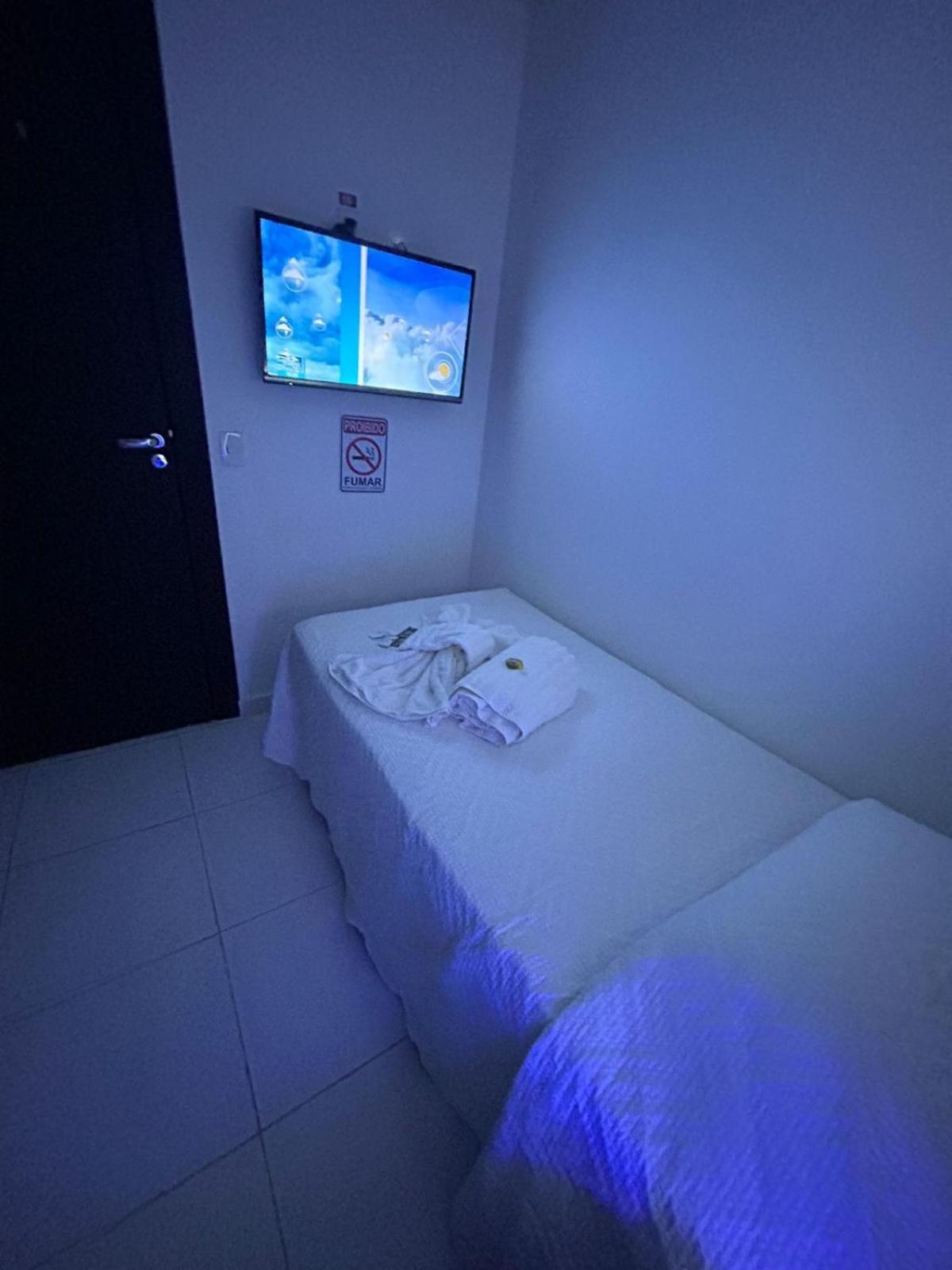 55 Smart Hotel Жоїнвіль Екстер'єр фото