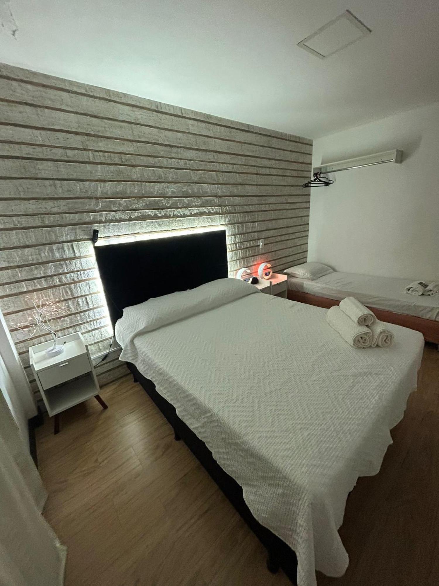 55 Smart Hotel Жоїнвіль Екстер'єр фото